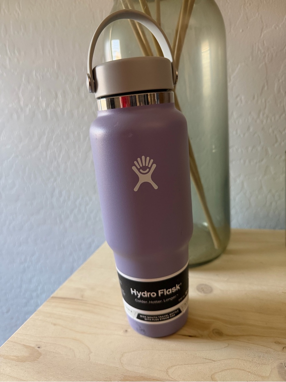 Hydro Flask Purple Water Bottle with Beige Handle